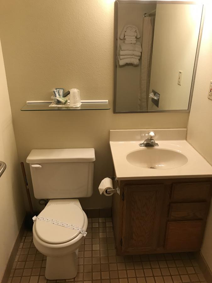 Exxon Quik Stop & Motel Wausaukee Екстер'єр фото